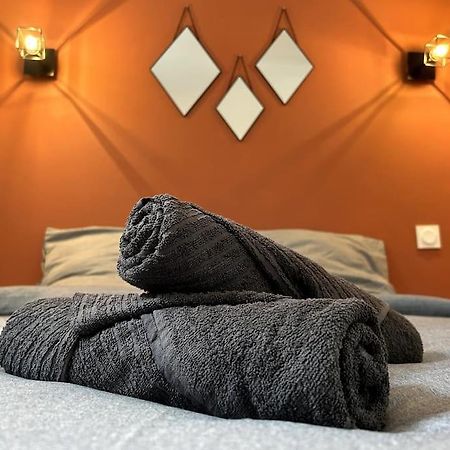 Logement Neuf - Proximite Centre Bourges Eksteriør bilde