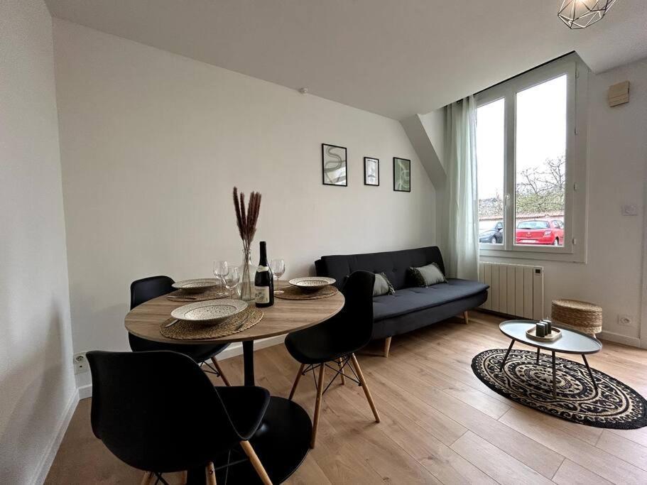 Logement Neuf - Proximite Centre Bourges Eksteriør bilde