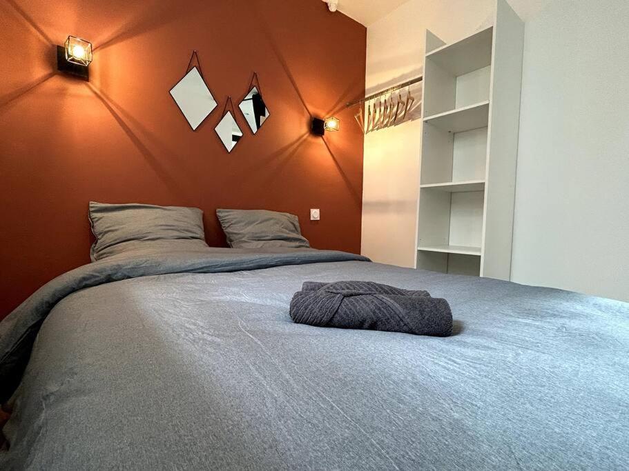 Logement Neuf - Proximite Centre Bourges Eksteriør bilde